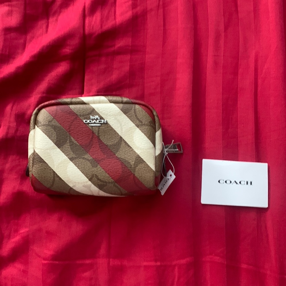 Coach Mini Boxy Cosmetic Case